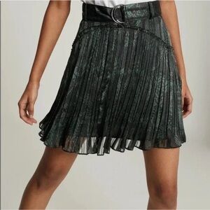 Reiss snake print skirt, size 6